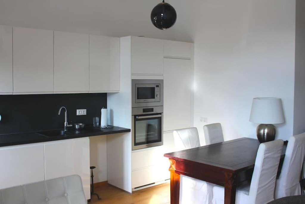 Paraderma Apartment Im Zentrum Baden Bei Wien Bagian luar foto